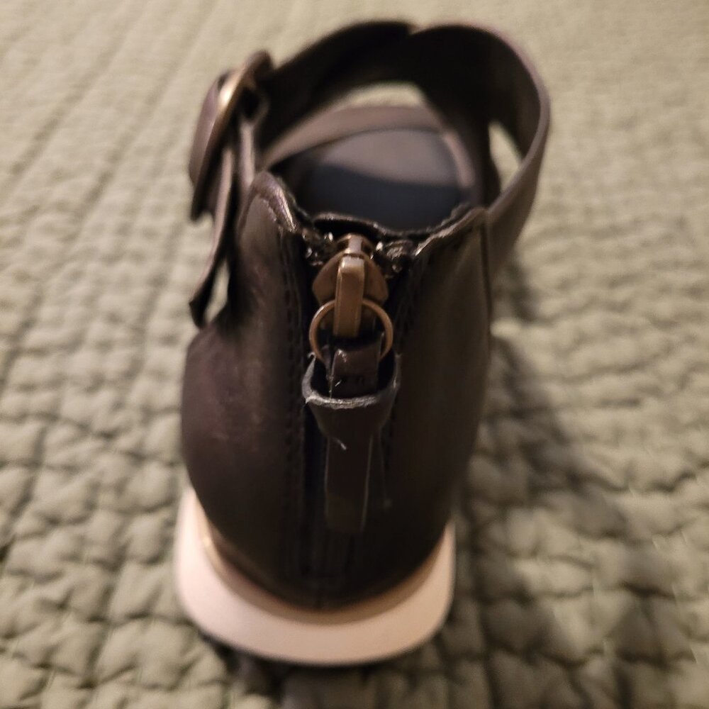Sofft Mackenna Sandals - Picture 4 of 6